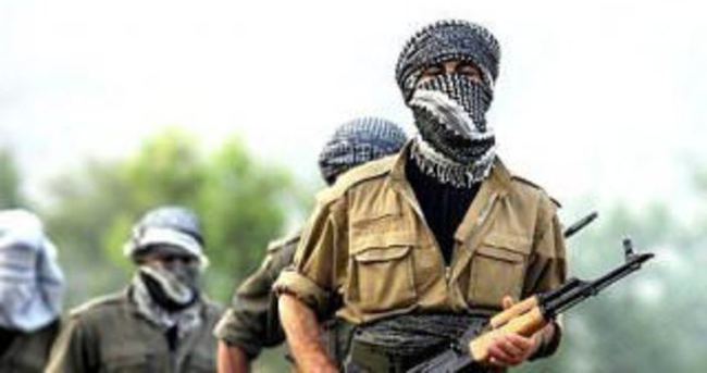Hakkari’de bir PKK’lı teslim oldu