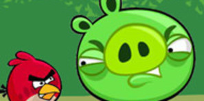 Angry Birds vs Bad Piggies