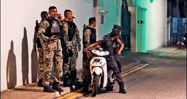 Maldivler’de 30 gün OHAL ilan edildi