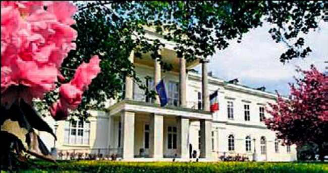 Viyana’daki Fransız sarayı Katar’ın oldu