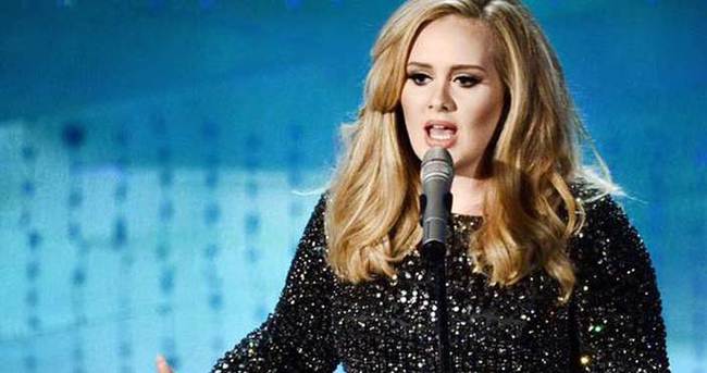 Adele hayatının şokunu yaşadı!