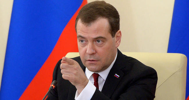 Dmitri Medvedev’den flaş açıklama!