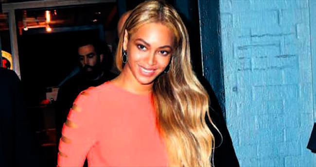 Giyinirken Beyonce’den ilham alın