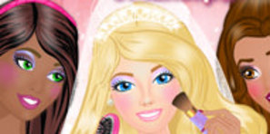 Barbie ve Nedimelerine Makyaj