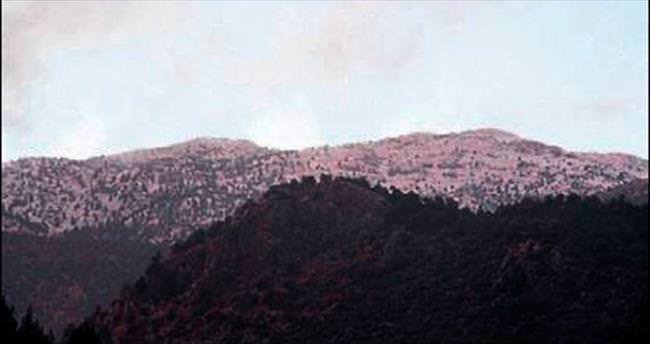 Katrancık Dağı’na yılın ilk karı düştü