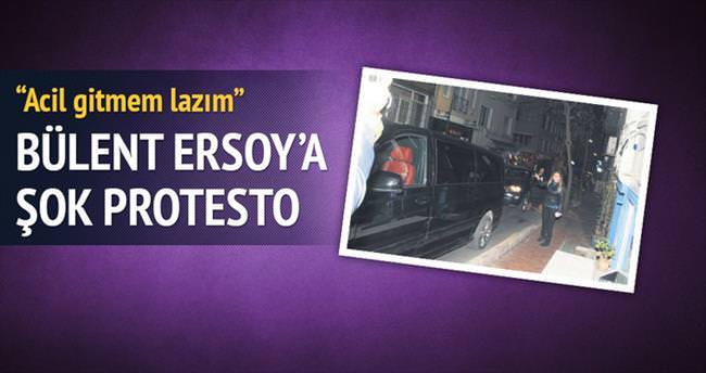 Bülent Ersoy’a şok protesto!