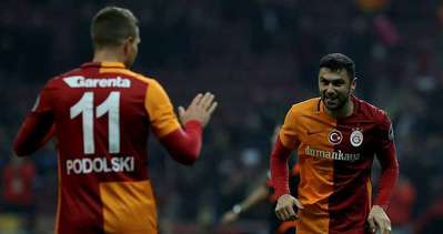Galatasaray Bursaspor’u farklı geçti