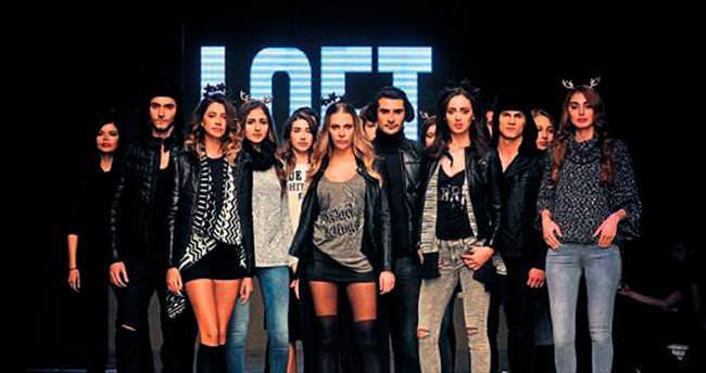 İzmir Fashion Week üç defile ile başladı