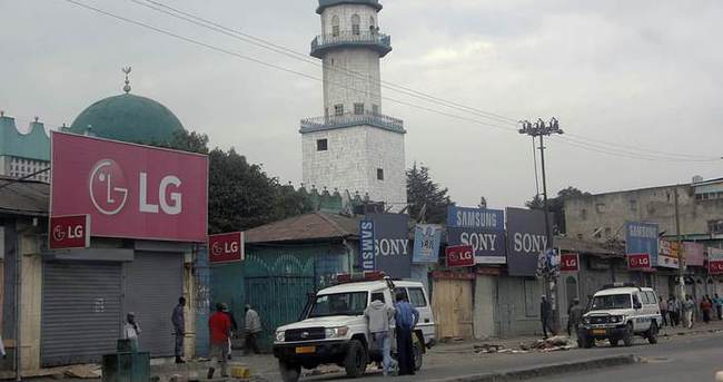 Etiyopya’da camiye bombalı saldırı