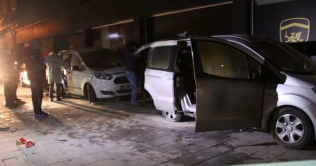 Adana’da 8 araç birden kundaklandı