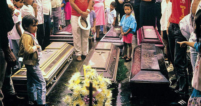 Kolombiya’dan tarihi özür