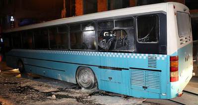 Özel halk otobüsüne molotoflu saldırı