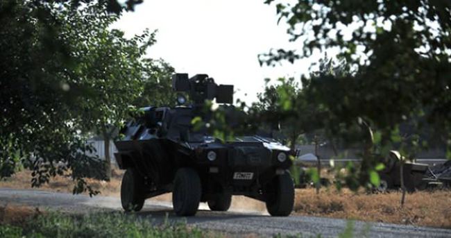 Diyarbakır’da zırhlı araca roketatarlı saldırı