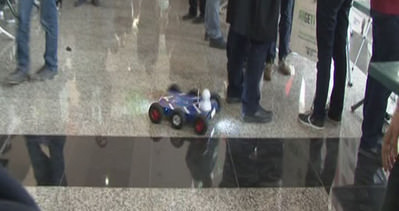 Lise öğrencilerinden engelli robot arabası