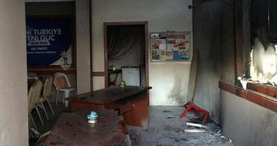 Kocaeli’nde Ak Parti binasına molotoflu saldırı