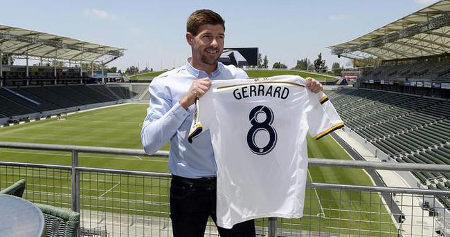 Gerrard teknik direktörlüğe hazırlanıyor