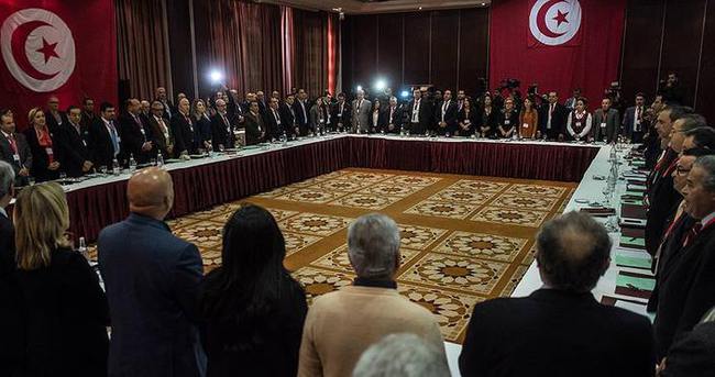 Nida Tunus Partisi’nin 16 milletvekili istifa etti