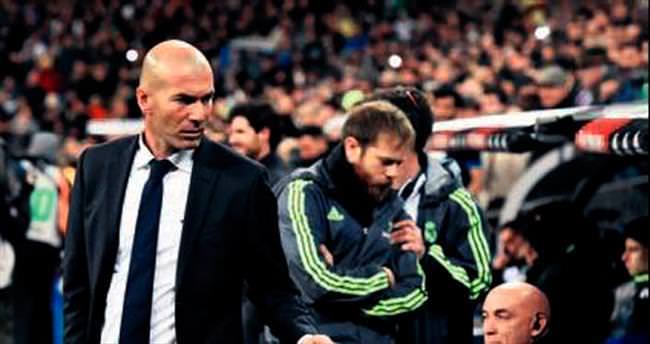 Real’den Zidane’a hoş geldin hediyesi