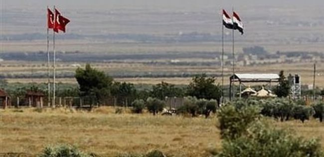 Esad ve Rusya Türkiye sınırını bombaladı