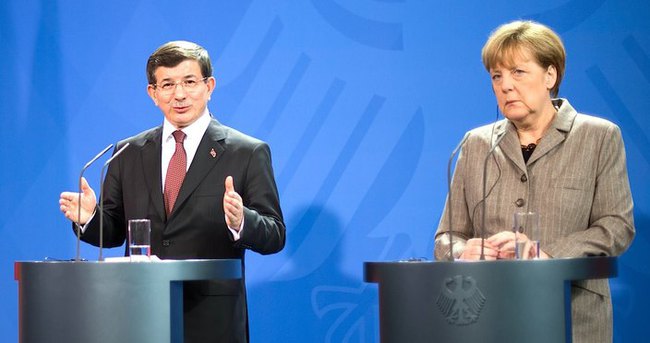 Türkiye ve Almanya’dan ’vize’ açıklaması
