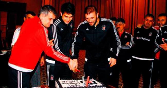Necip’e Trabzon’da doğum günü partisi