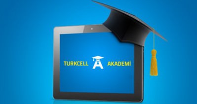 Görme engellilere online eğitim Turkcell Akademi’de