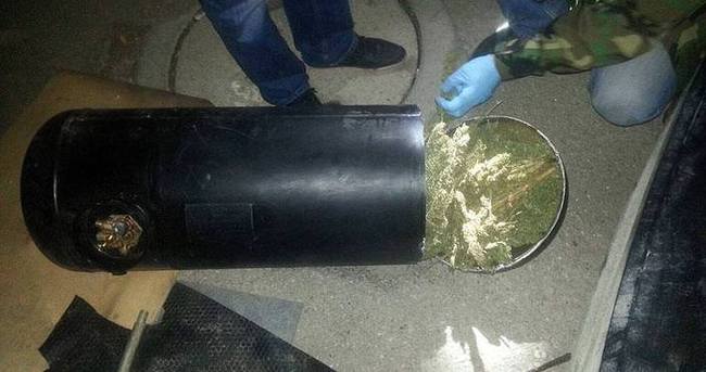 Uyuşturucuyu aracın LPG tankına sakladılar