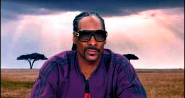 Snoop Dogg belgesel seslendirsin diye...