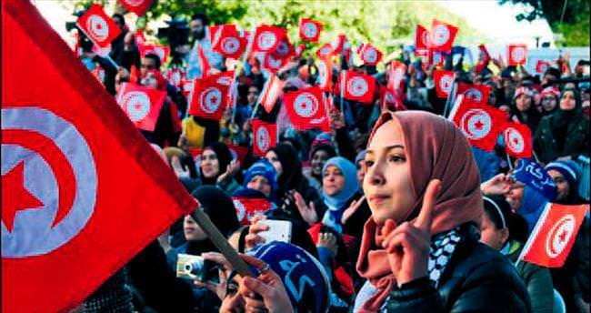 Tunus en demokratik Arap ülkesi seçildi