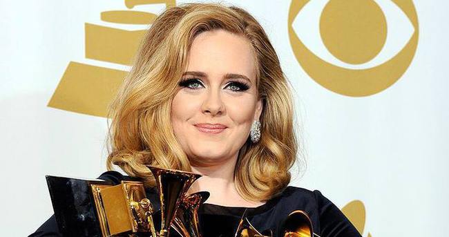 Adele’den Trump’a izin yok