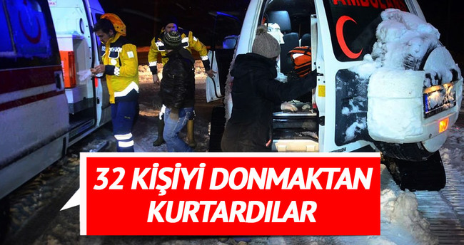 AFAD ve Mehmetçik 32 kişiyi donmaktan kurtardı
