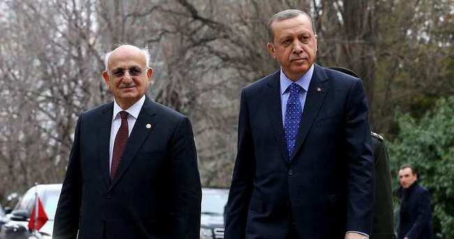 Cumhurbaşkanı Erdoğan, TBMM Başkanı Kahraman’ı ziyaret etti