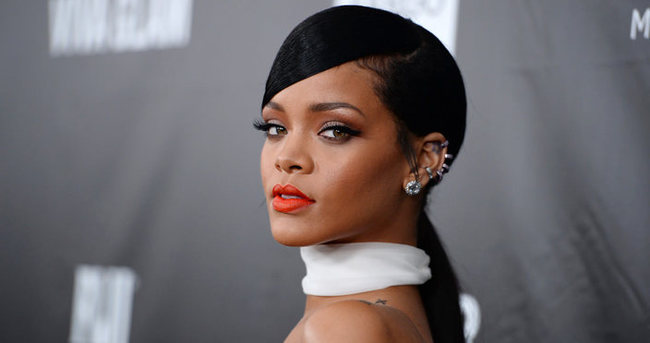 Rihanna Grammy törenine neden katılmadı