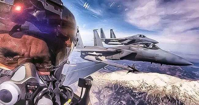 Türk pilotun Suudi pilotlarla selfie’si gündem oldu