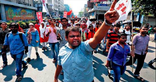 Hindistan’da kast isyanı: 10 ölü