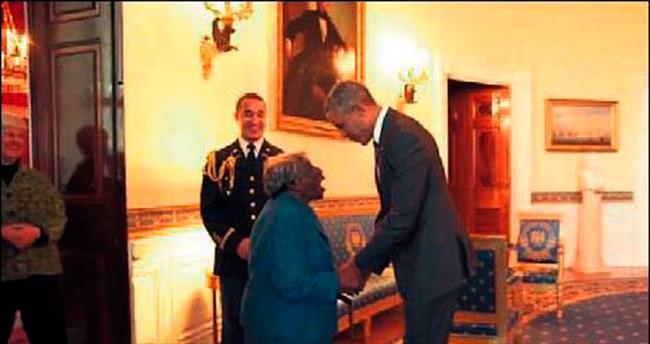 106’lık büyükanne Obama’yla dans etti