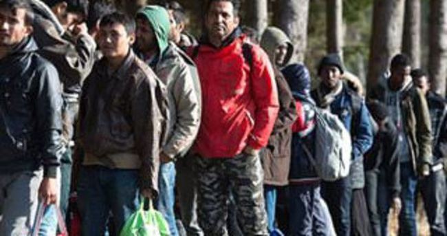 Almanya’dan ayrılan sığınmacılara 700 euro teşvik primi