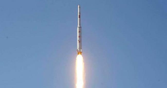 Kuzey Kore, 6 kısa menzilli roket fırlattı