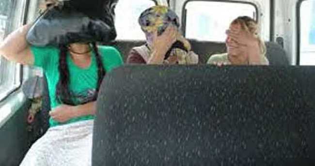 Hırsızlık yaparken polise yakalandılar