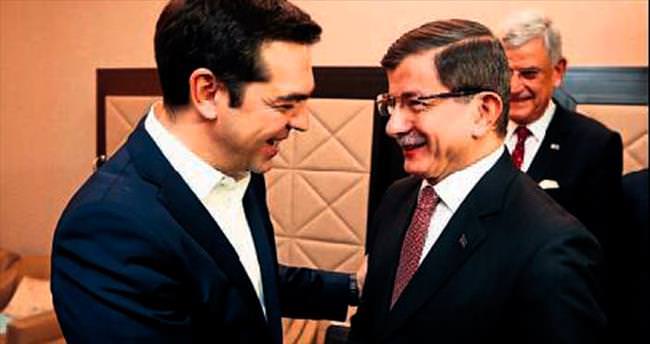 Başbakan Davutoğlu, Çipras’la İzmir’de buluşuyor