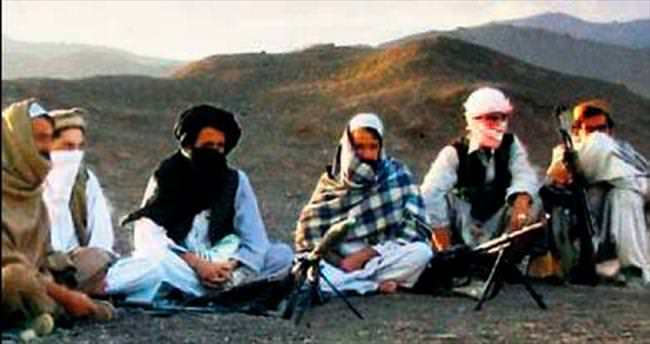 İki Taliban grubu çatıştı: 200 ölü