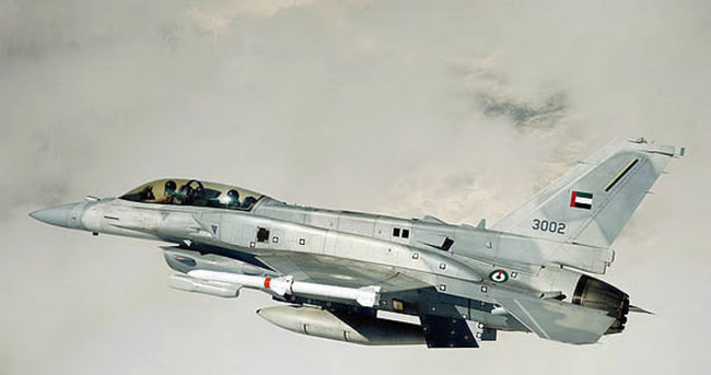 Birleşik Arap Emirliklerine ait savaş uçağı düştü
