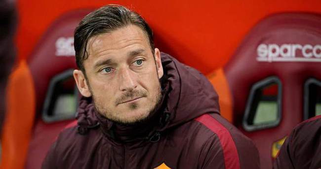 Totti’ye emeklilik çağrısı
