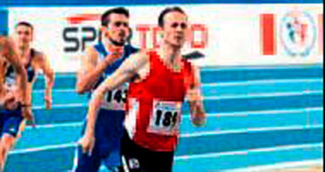 Yavuz Can 400 metrede yarı finale kaldı