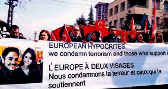 Belçika Büyükelçiliği önünde ’çadır’ protestosu