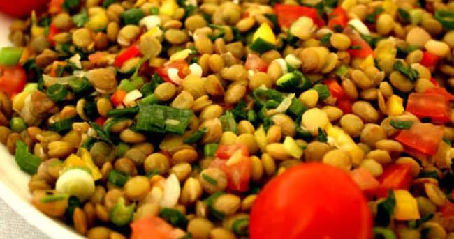 Yeşil Mercimek Salatası Nasıl Yapılır?