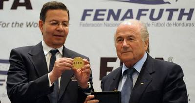 FIFA yetkilisinden rüşvet itirafı