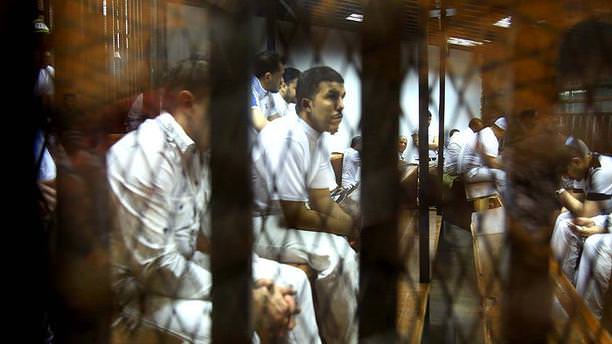 Mısır’da darbe karşıtı 96 kişiye hapis cezası