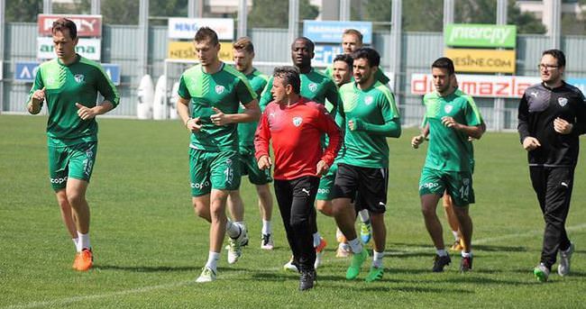 Bursaspor’da Beşiktaş mesaisi