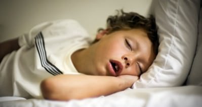 Çocuğunuz uykuda ağzı açık uyuyorsa dikkat
